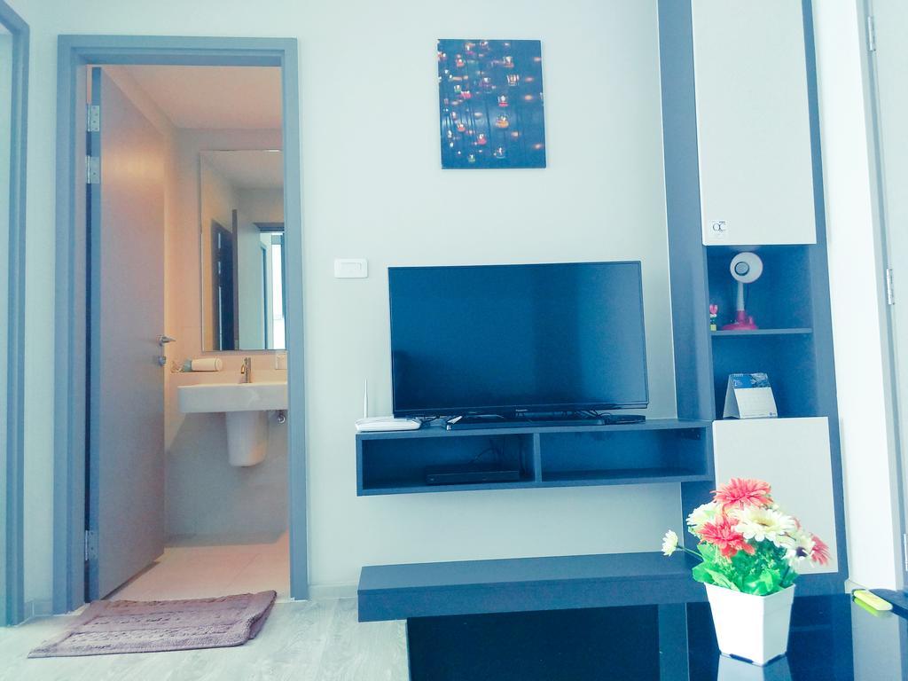 The Base Pattaya 芭提雅基地公寓 ภายนอก รูปภาพ