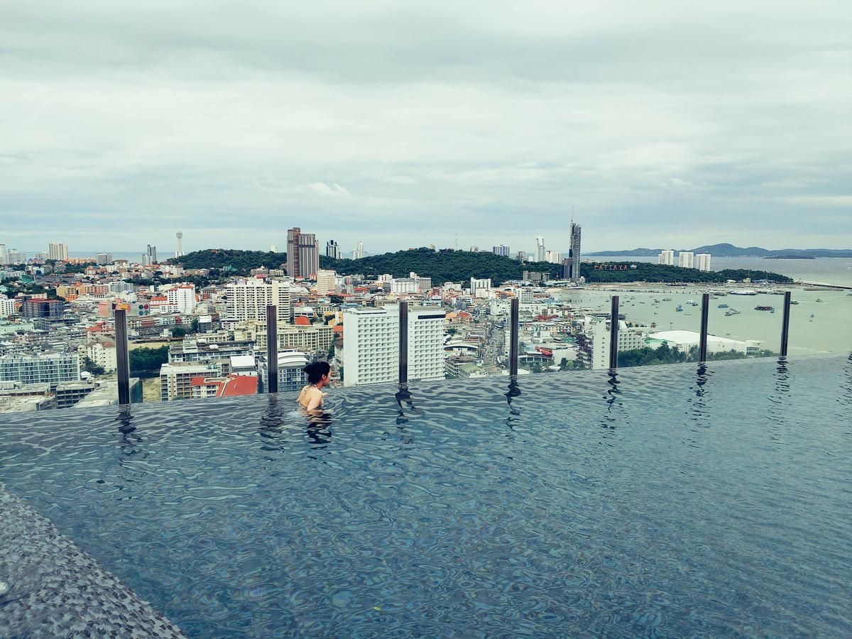 The Base Pattaya 芭提雅基地公寓 ภายนอก รูปภาพ